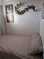 Bungalow Sleeps 4 With Parking