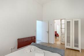 Boavista 130 Studios II by Homing