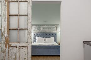 Boavista 130 Studios II by Homing