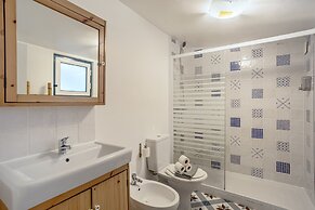 Boavista 130 Studios IV by Homing