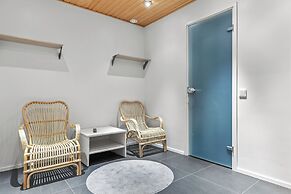 Nordic 3BR Apt next to Ski Slopes