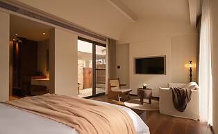 Liaoxin Valley Forest Hotel