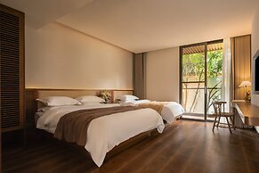 Liaoxin Valley Forest Hotel