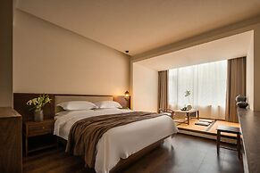 Liaoxin Valley Forest Hotel