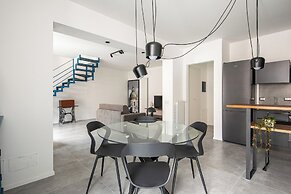 Ballarò Duplex with Terrace by Wonderful Italy