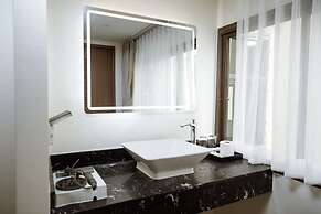 The Wang Yaowarat Hotel