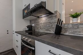 Conte Verde - Bilo 7 Grey by Wonderful Italy