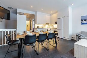 Modern 3BR Apt Next to Ski Slopes