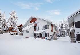 Modern 3BR Apt Next to Ski Slopes