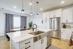 Fenced Yard & Grill! Family Haven in Port Orchard