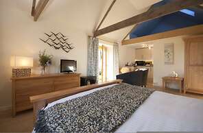 Sandhill Tamar Orchard Barn