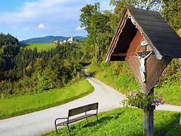 Hikers Paradise With Wellness Area