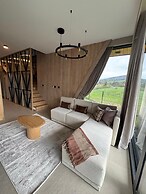 Osada Groń Luxury Villas by BQQK