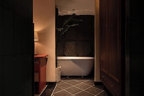 Windy Wan Gang Wind Listening Art Hotel