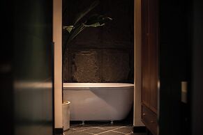 Windy Wan Gang Wind Listening Art Hotel