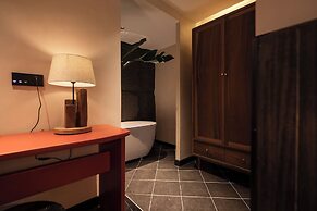 Windy Wan Gang Wind Listening Art Hotel
