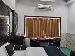 Le-Leisure Hotel