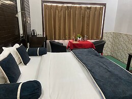 Le-Leisure Hotel