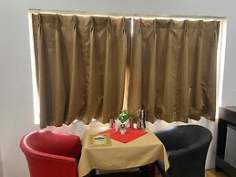 Le-Leisure Hotel