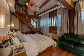 Cloudland Skystream View Designer Inn