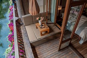 Cloudland Skystream View Designer Inn