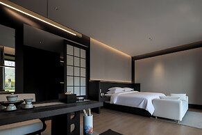 Tangting Hidden Hotel