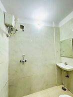 Hotel Radha Ratan Inn