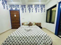 Hotel Radha Ratan Inn