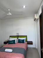 LHM HOTEL