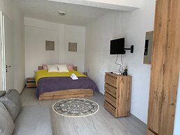 House Elena