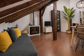 Plaza Mayor City Center Apartment
