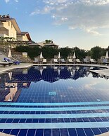 HIGH VIEW HOTEL