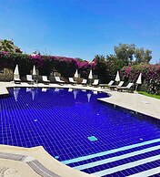 HIGH VIEW HOTEL