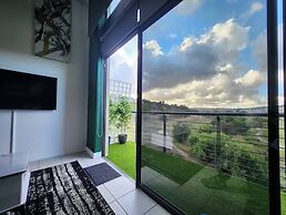 Luxurious Green Riverside Loft Apartment