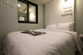 Hotel Kkulbam Stay