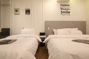 Hotel Kkulbam Stay