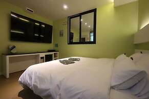 Hotel Kkulbam Stay