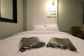 Hotel Kkulbam Stay