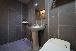 Hotel Kkulbam Stay