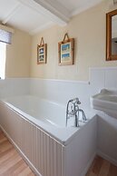 Courtyard Farm Cottages