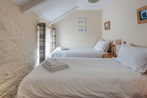 Courtyard Farm Cottages