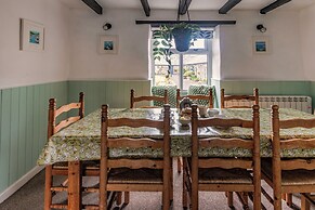Courtyard Farm Cottages
