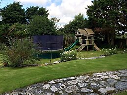 Courtyard Farm Cottages