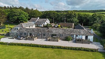 Courtyard Farm Cottages