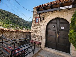 Guva Stone House Mangalem