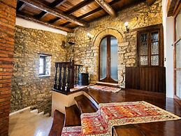 Guva Stone House Mangalem