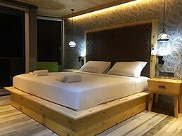 The Sun Coast Beach Resort - Mirissa