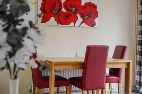 Cosy 3 bed House in Aylesbury