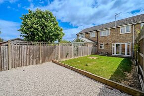 Cosy 3 bed House in Aylesbury