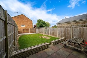 Cosy 3 bed House in Aylesbury